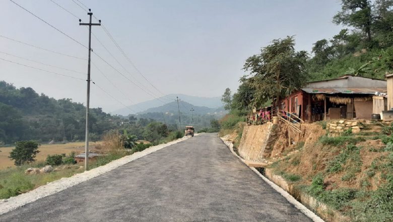 भानु र व्यास नगरपालिका जोड्ने सडक ३१ वर्षपछि कालोपत्रे