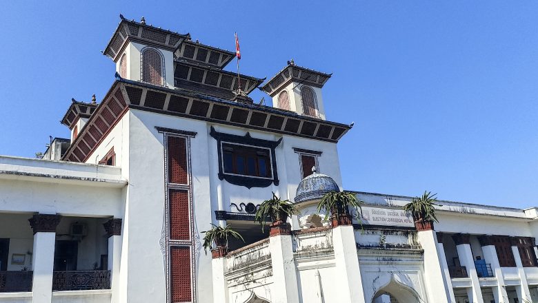 निर्वाचन आयोगले राष्ट्रियसभा र प्रतिनिधिसभा निर्वाचन सम्बन्धी राजनीतिक दलहरूसंग छलफल सुरु गरेकाे छ