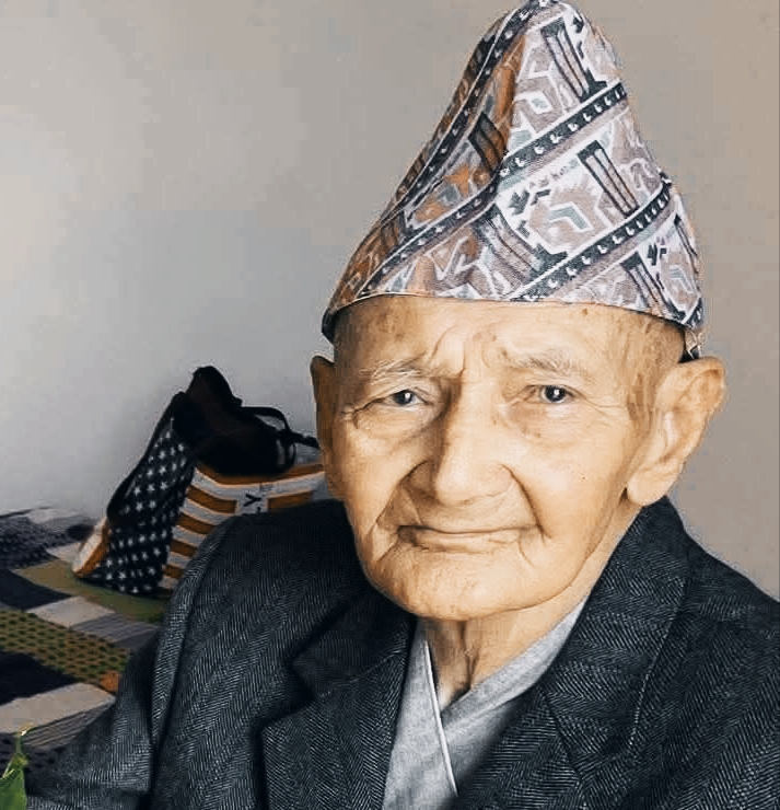 पुर्व प्रधानमन्त्री डा.बाबुराम भट्टराईलाई पितृशाेक