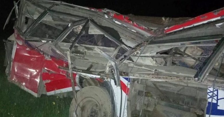 सुदुरपश्चिमकाे बैतडीमा जन्ती बोकेको बस दुर्घटना,८ जनाकाे मृत्यु