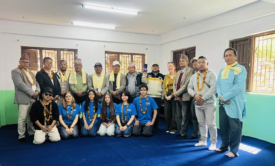 अन्तर्राष्ट्रिय सहकार्यले विद्यालयमा नयाँ ऊर्जा: पुस्तकालय व्यवस्थापनमा सहयोग गर्ने विदेशी विद्यार्थीहरू सम्मानित