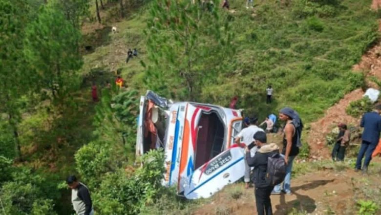 बैतडीमा यात्रुवाहक बस दुर्घटना